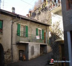 Appartamenti in Vendita - Edolo-aprica vendesi casetta da ridattare