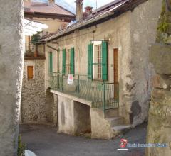 Appartamenti in Vendita - Edolo-aprica vendesi casetta da ridattare