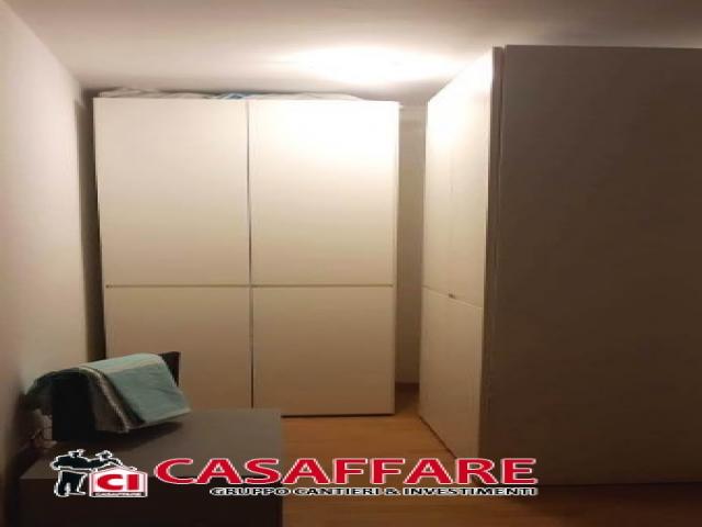 Case - Lecco - bilocale con cantina