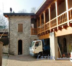 Case - Casa indipendente con terrazzo