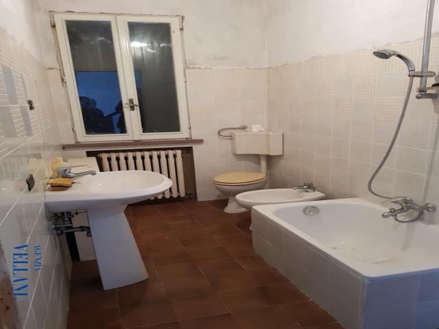 Appartamenti in Vendita - Vendesi casa colonica a rio saliceto