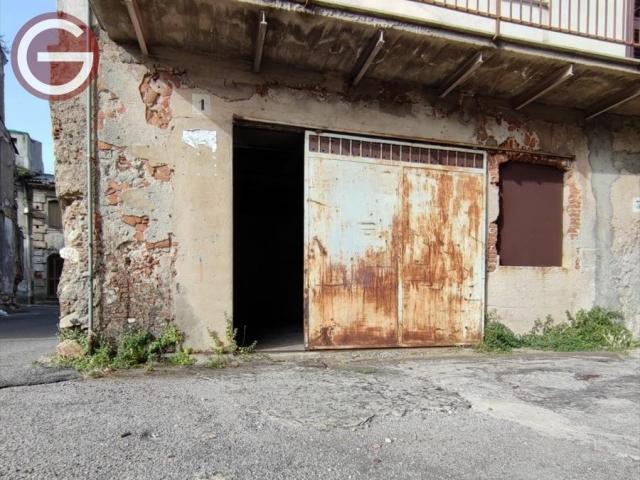 Garage in vendita a cittanova centrale