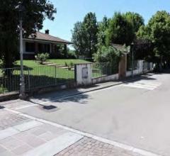 Case - Villa - via giacomo matteotti 19