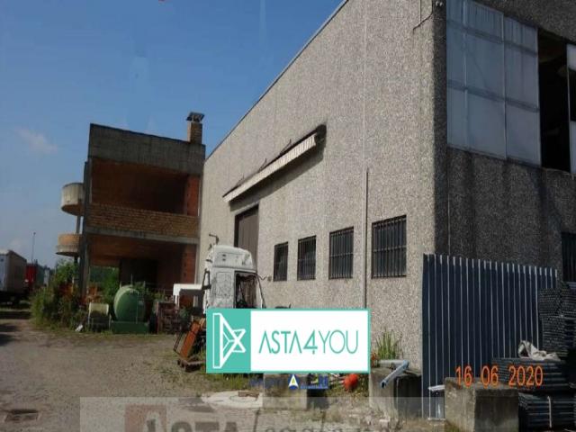 Case - Complesso immobiliare all'asta in via via alessandro manzoni sc, magnago (mi)