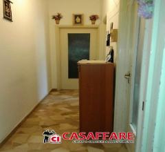 Case - Canzo - bilocale al primo piano con cantina e posto auto
