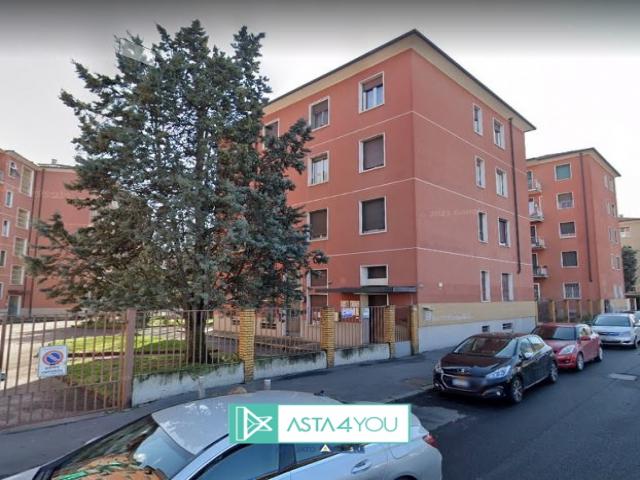 Case - Appartamento all'asta in via lorenteggio 203, milano (mi)