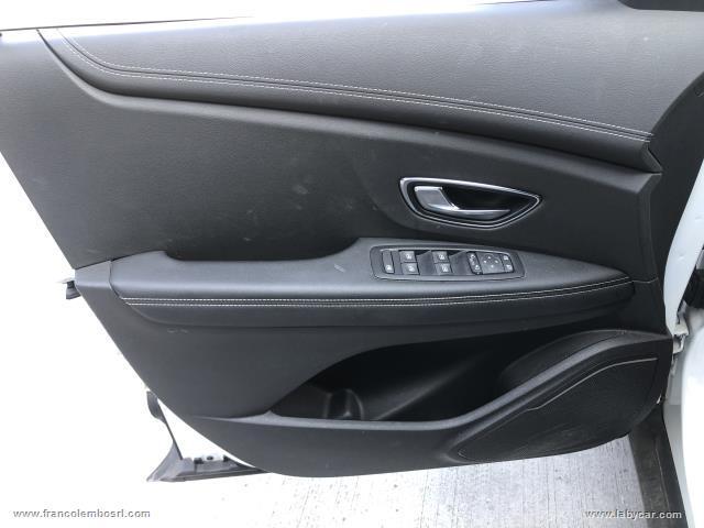 Auto - Renault scÃ©nic dci 8v 110 cv energy intens
