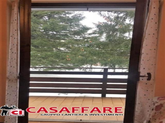 Case - Casargo - ampio trilocale balconato con doppia esposizione solare