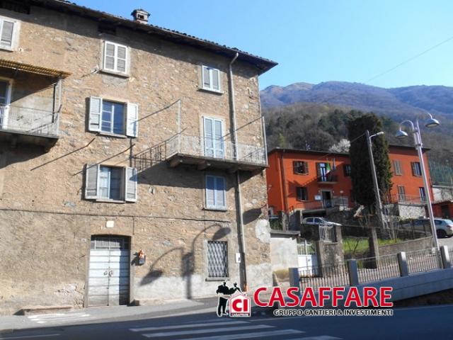 Case - Primaluna - porzione di casa su 3 piani