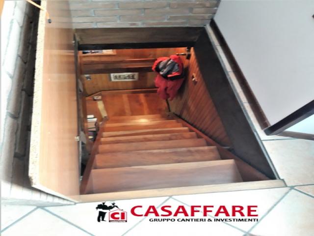 Case - Asso - trilocale con terrazzo