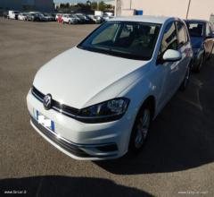 Auto - Volkswagen golf 1.6 tdi 115cv dsg 5p. business bmt