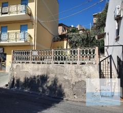 Appartamenti in Vendita - Casa indipendente in vendita a reggio di calabria croce valanidi