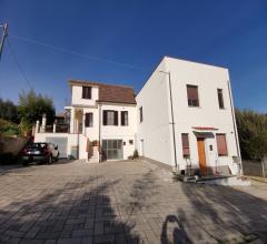 Casa indipendente in vendita a chieti madonna del freddo