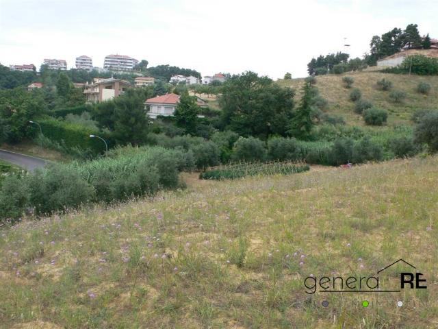 Case - Terreno edificabile c.da macchiano