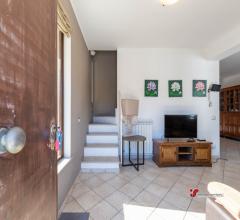 Appartamenti in Vendita - Villa con piscina partanna/mondello