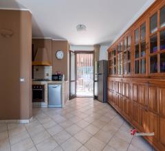 Appartamenti in Vendita - Villa con piscina partanna/mondello