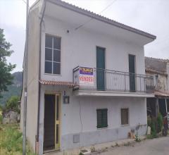 Villa in vendita a alanno scalo-ticchione