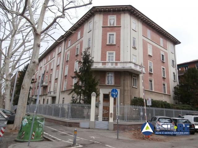 Case - Appartamento - via mengoli - bologna (bo)