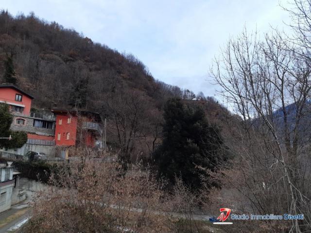 Case - Edolo località nembra vendesi terreno edificabile