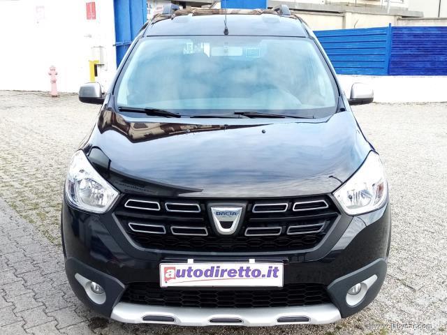 Auto - Dacia dokker stepway 1.5 dci 8v 90 cv s&s