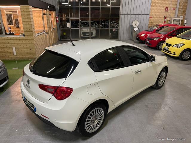 Auto - Alfa romeo giulietta 1.4 turbo 120 cv gpl