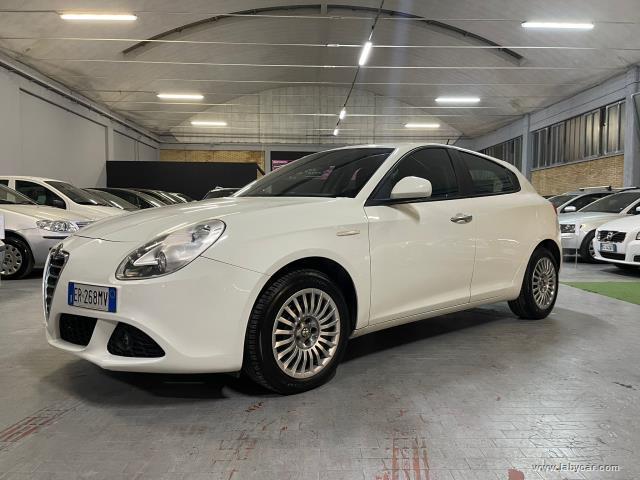 Auto - Alfa romeo giulietta 1.4 turbo 120 cv gpl