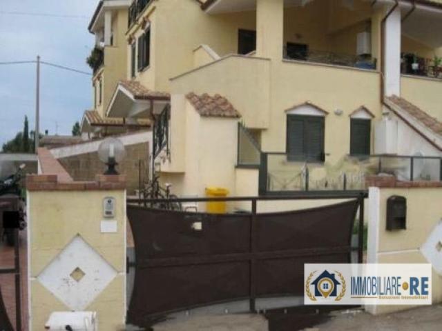 Appartamento - zona spadellata - via lago di moro Case - Appartamento - zona spadellata - via lago di moro