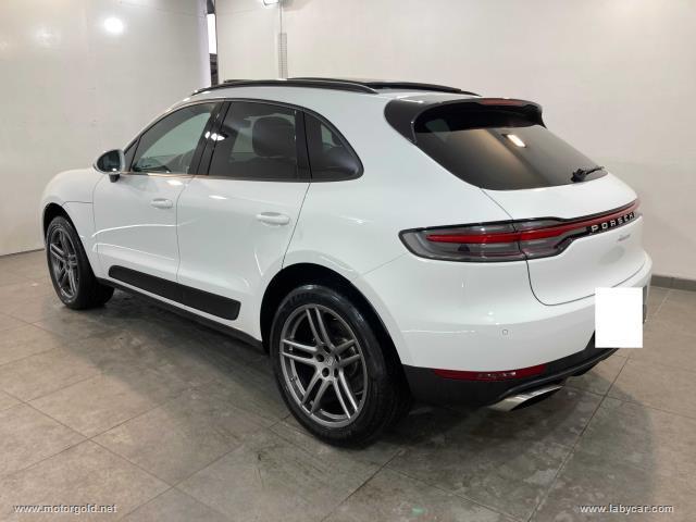 Auto - Porsche macan 2.0