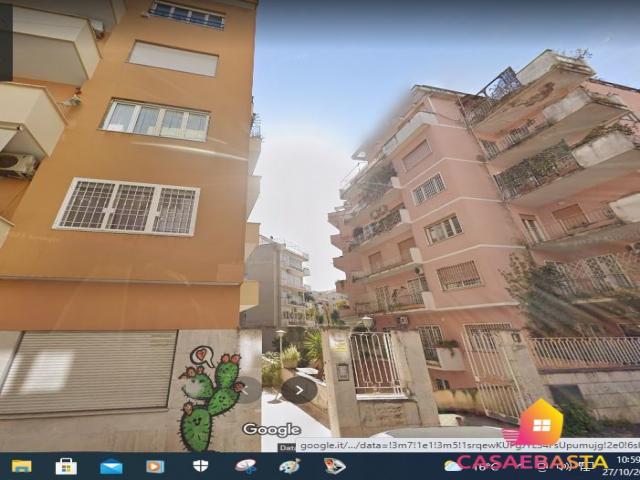Case - Abitazione di tipo civile - via canino 18 - 00191