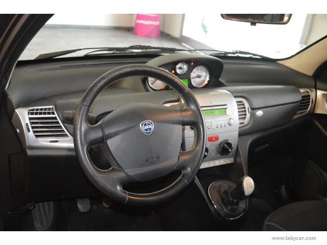 Auto - Lancia ypsilon 1.3 mjt 105 cv sport momodesign