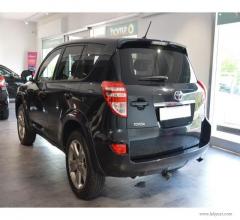 Auto - Toyota rav4 2.2 d-4d 150 cv exclusive