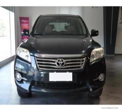 Auto - Toyota rav4 2.2 d-4d 150 cv exclusive