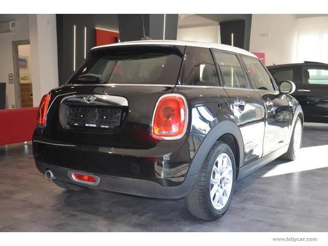 Auto - Mini mini cooper d 5 porte
