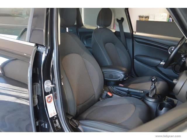 Auto - Mini mini cooper d 5 porte