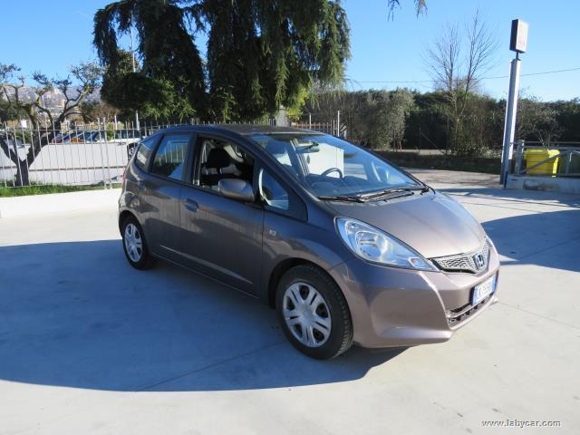 Auto - Honda jazz 1.2 i-vtec trend