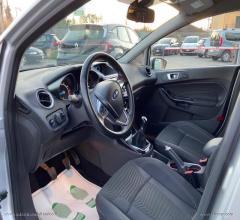 Auto - Ford fiesta 1.4 5p. bz.- gpl titanium