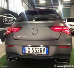 Auto - Mercedes-benz cla 200 d aut. shooting brake premium