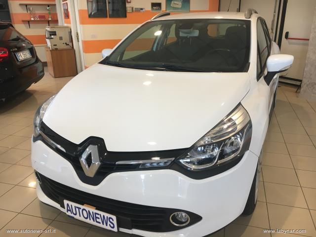 Auto - Renault clio sporter 1.5 dci 8v 75 cv live