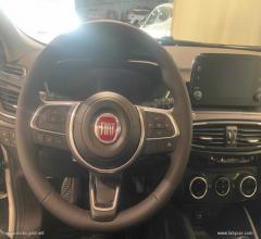Auto - Fiat tipo 1.0 sw life