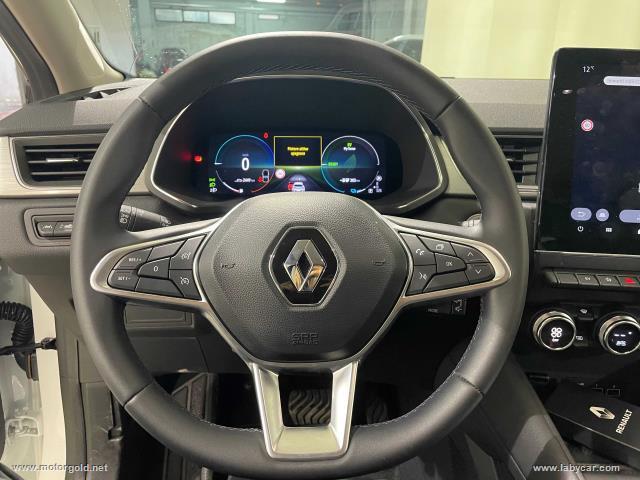Auto - Renault captur plug-in hybrid e-tech 160 cv int.