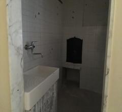 Appartamenti in Vendita - Casa indipendente in vendita a modugno zona stazione