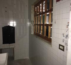 Appartamenti in Vendita - Casa indipendente in vendita a modugno zona stazione