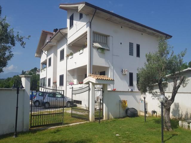 Appartamenti in Vendita - Appartamento in vendita a manoppello centro