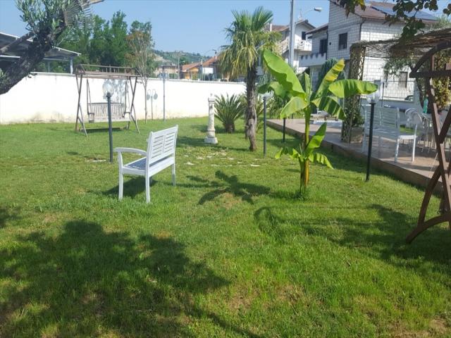Appartamenti in Vendita - Appartamento in vendita a manoppello centro