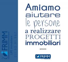 Case - Appartamento e autorimessa in asta
