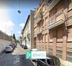 Case - Ufficio all'asta in via sibari 6, milano (mi)