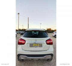 Auto - Mercedes-benz gla 180 d sport