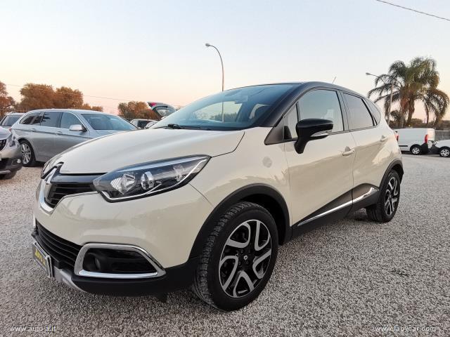 Auto - Renault captur 1.5 dci 8v 90 cv s&s energy r-link