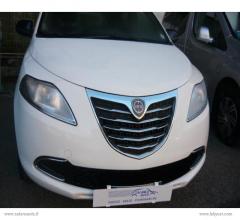Auto - Lancia ypsilon 1.3 70kw
