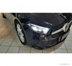 Auto - Mercedes-benz a 180 d automatic sport